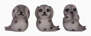 Photo #1 of product U7108B25 - Three Wise Seals 7.5cm