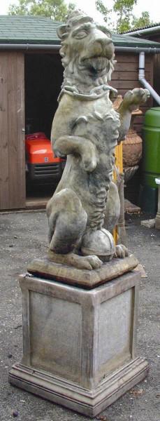 Photo of Heraldic Lion and Plinth Stone Statue