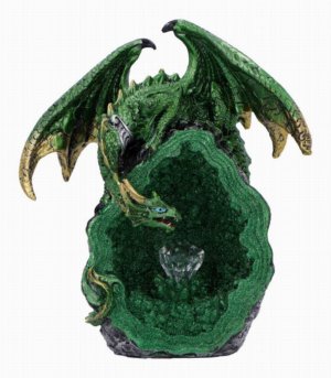 Photo #1 of product U7090B25 - Emerald Overseer 18cm