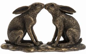 Photo of Kissing Hares Figurine Leonardo Collection