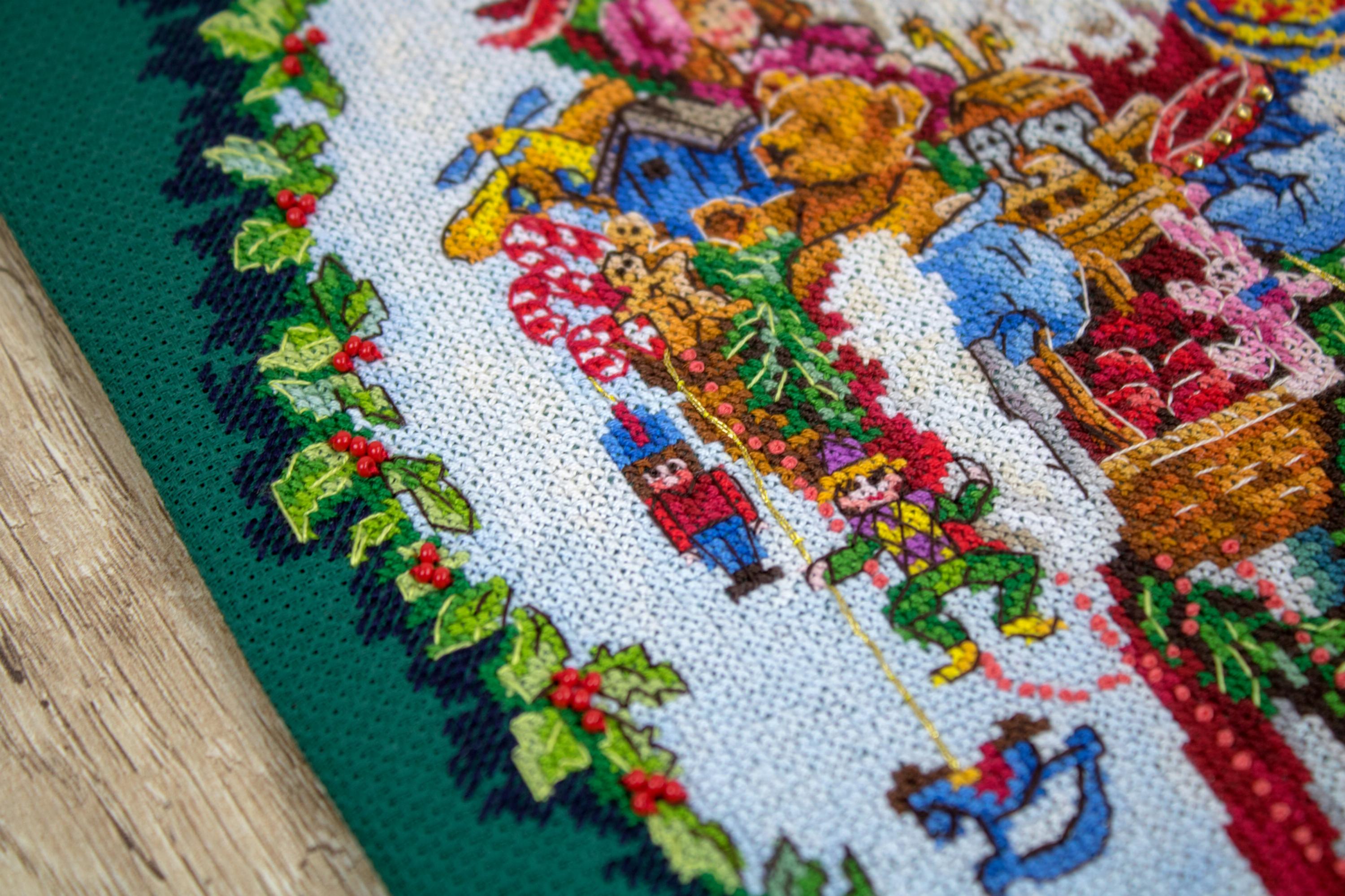 Letistitch Kreuzstich Set „Jolly Saint Nick“ – Inkl. Stoff, Garn & Anleitung, Fertig 29x22 Cm