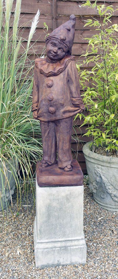 Phot of Clown Stone Garden Statue