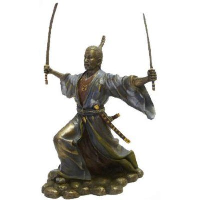 Photo of Samurai with Two Swords Attacking Figurine