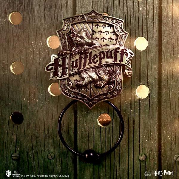 Photo #5 of product B6308X3 - Officially Licensed Harry Potter Bronze Hufflepuff Door Knocker 24.5cm