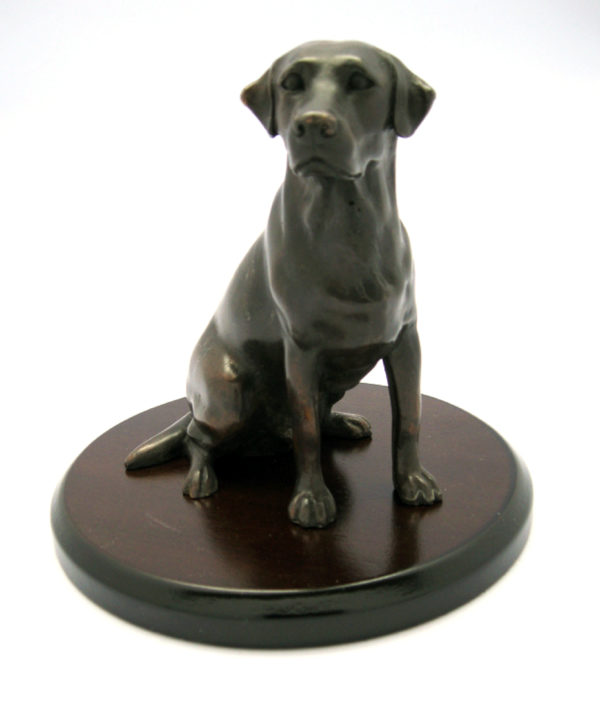Photo of Labrador Bronze Figurine