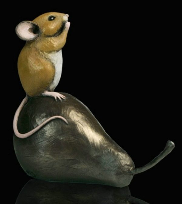 Photo of Mouse on Pear Bronze Figurine Michael Simpson