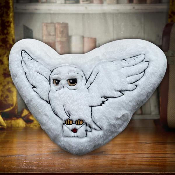 Photo #5 of product C6927C24 - Harry Potter White Fluffy Hedwig Owl Cushion