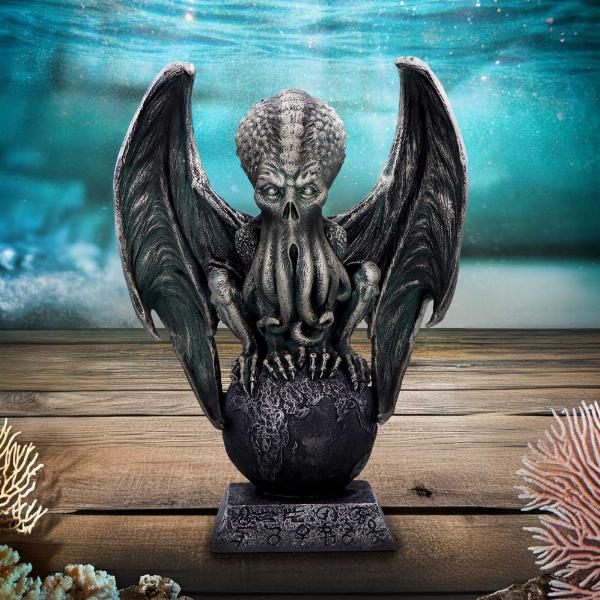 Photo #5 of product D6846C24 - Reign of Cthulhu Gothic Horror Ornament