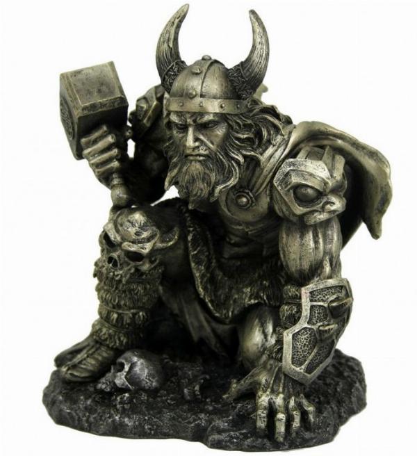 Photo of Thor Figurine 19 cm