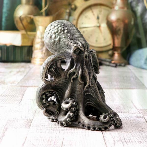 Photo #5 of product D5985W2 - Cthulhu Octopus Figurine 14.5cm