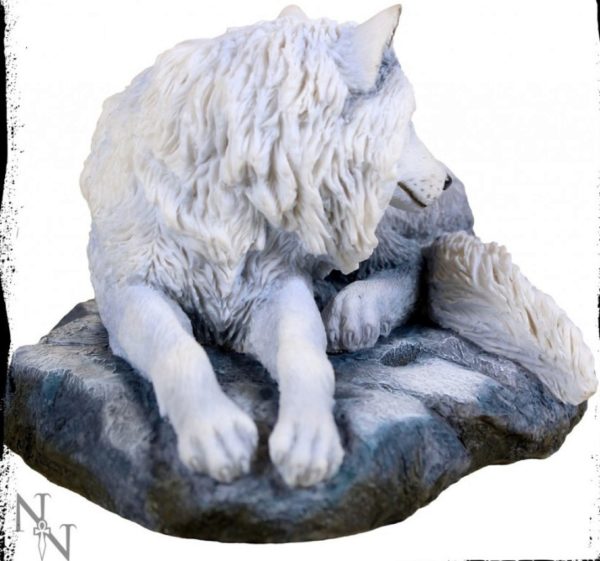 Photo of Guardian Of The North Wolf Figurine (Lisa Parker)