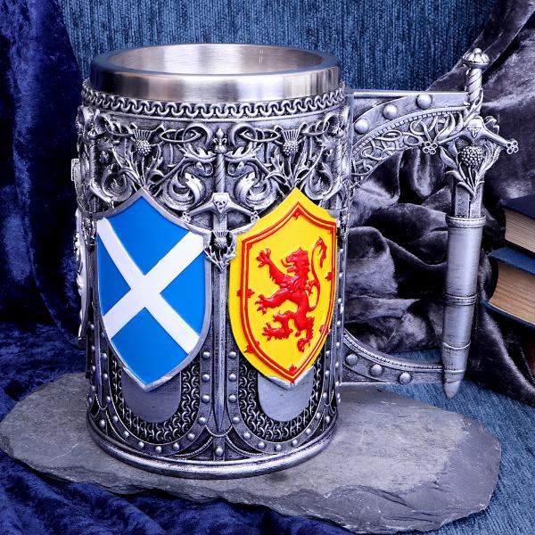 Photo #5 of product B4698P9 - Tankard of the Brave Scottish Shield Mug