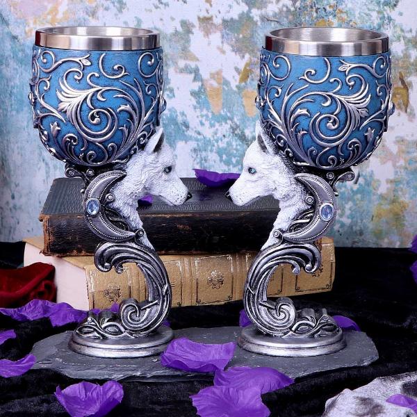 Photo #5 of product B5192R0 - Wild at Heart Twin Wolf Heart Set of Two Goblets