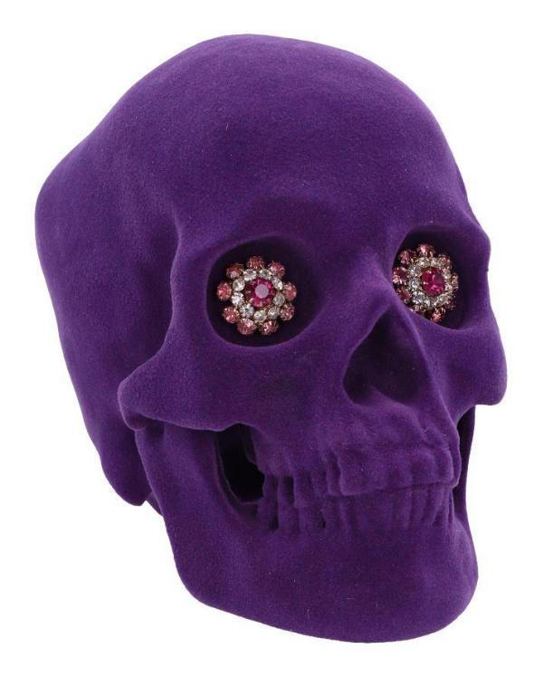 Photo #1 of product D6120W2 - Jewelled Gaze Purple Skull 18.7cm