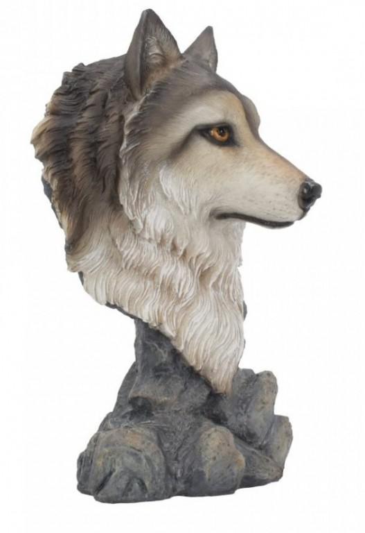 Photo of Noble Wolf Bust