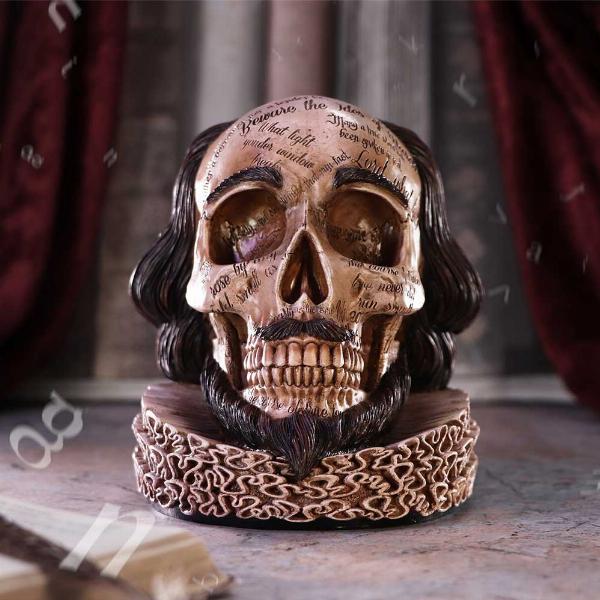 Photo #5 of product B6484X3 - Shakespeare's Legacy Skull 16cm