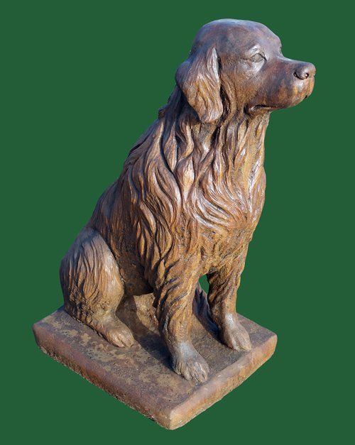 Phot of Golden Retriever Dog Stone Sculpture