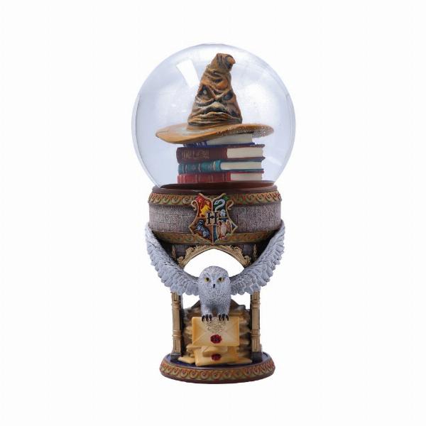 Photo #1 of product B5959V2 - Officially Licensed Harry Potter First Day at Hogwarts Snow Globe