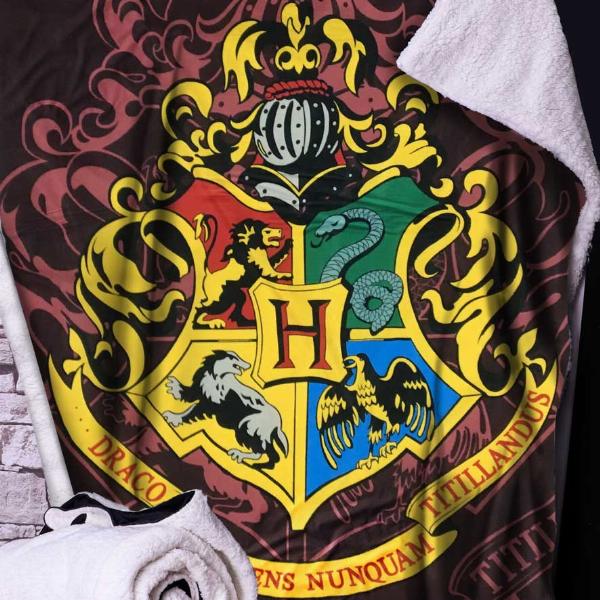 Photo #3 of product C6219W2 - Harry Potter Hogwarts Crest Soft To Touch Throw 100*150cm