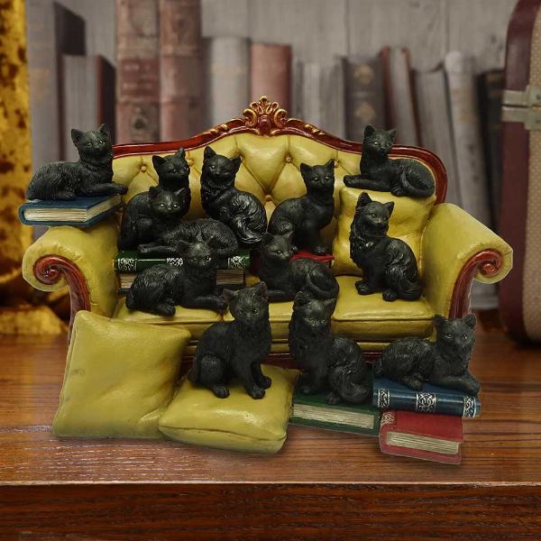 Photo #5 of product U6729A24 - Couch Clowder with 48 Display Cats 22cm