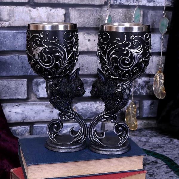 Photo #5 of product B5150R0 - Familiars Love Twin Cat Heart Set of Two Goblets