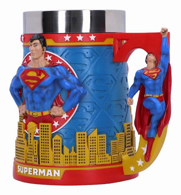 Photo #2 of product B6408X3 - Superman Man of Steel City Skyline Tankard 15.5cm