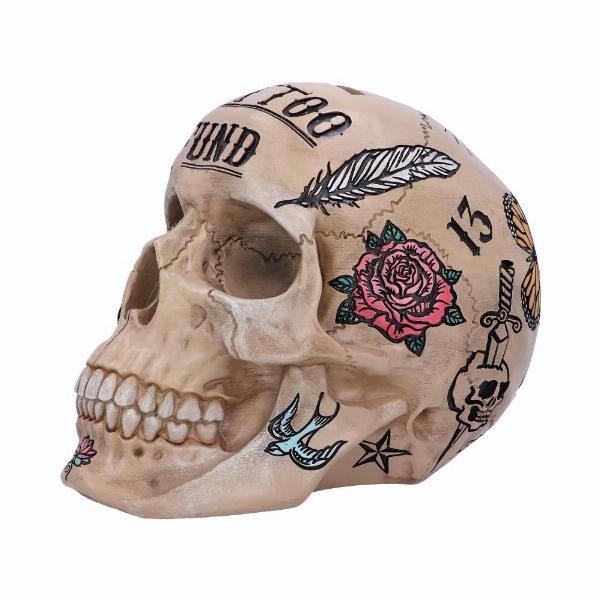 Photo #2 of product B5110R0 - Natural Bone Coloured Traditional, Tribal Tattoo Fund Skull