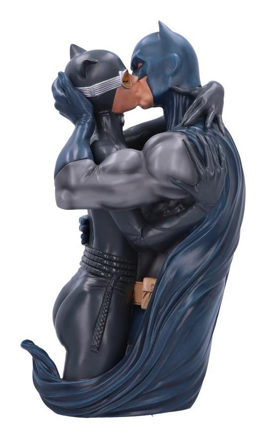 Photo #4 of product B6542A24 - Batman & Catwoman DC Collectible Bust