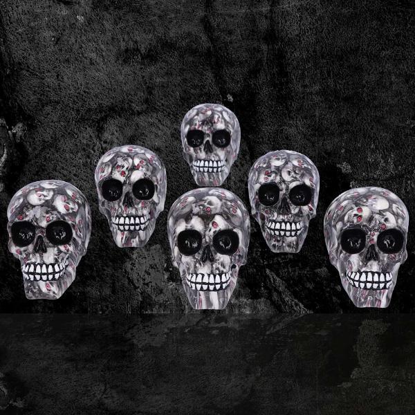 Photo #5 of product D5103R0 - Set of 6 Bloodshot Red Eyed Skull Ornaments