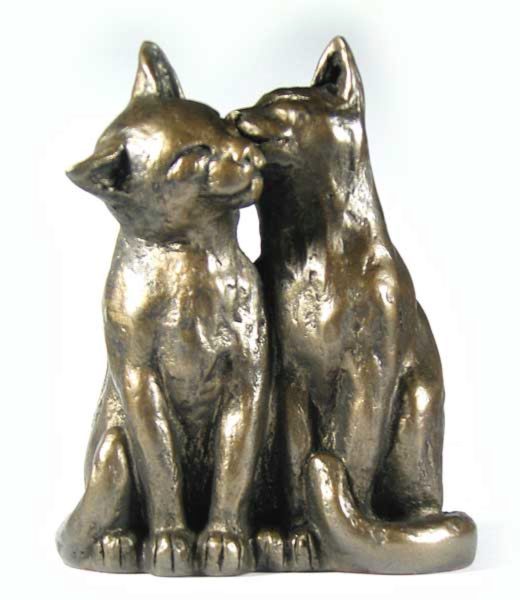 Photo of Cat Friends Forever Sculpture
