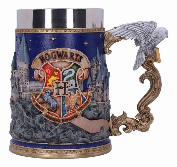 Photo #1 of product B5795U1 - Harry Potter Hogwarts Collectible Tankard 15.5cm