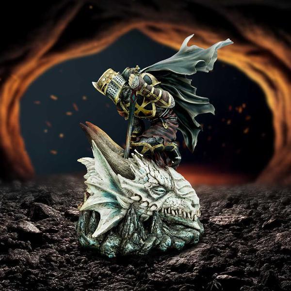Photo #4 of product D7172B25 - The Price of Valour  Heroic Knight Over Slain Dragon Figurine