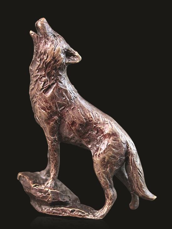 Photo of Wolf Bronze Miniature (Butler and Peach)