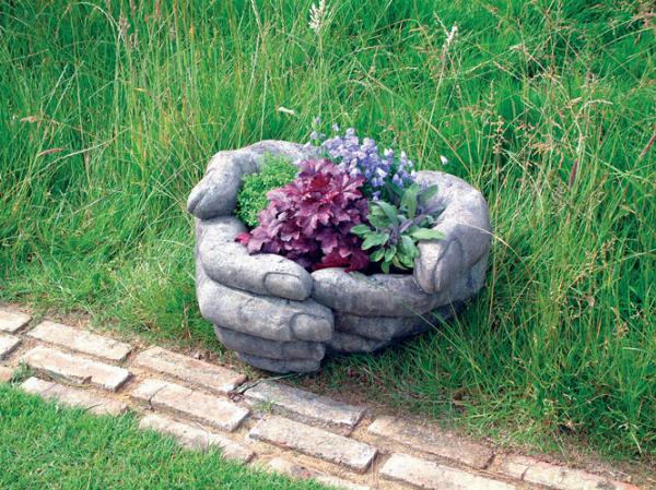 Photo of Cupped Hands Stonework