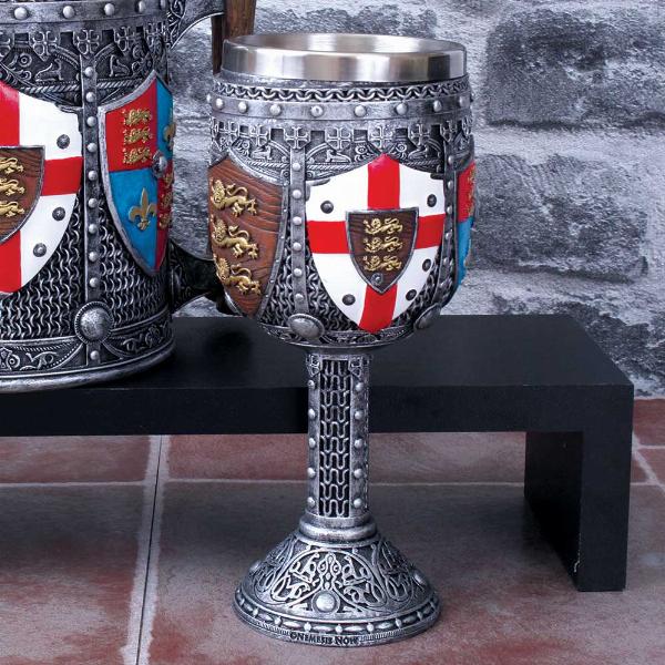 Photo #5 of product B3231H7 - English Three Lions Shield St George Henry IV Wine Goblet