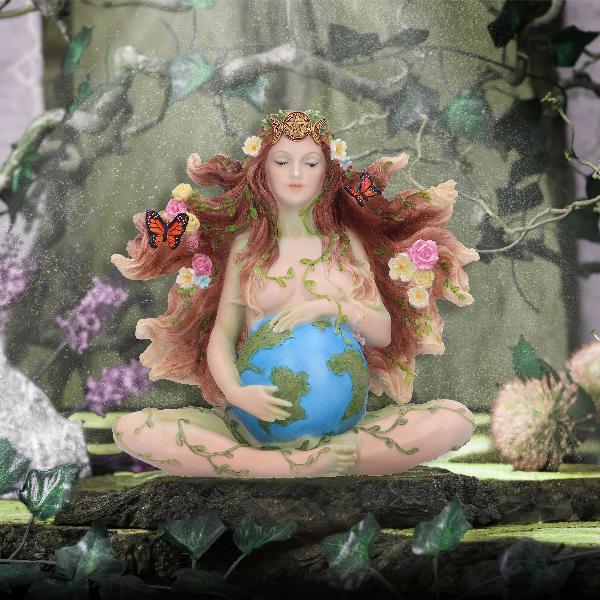 Photo #5 of product D6529Y3 - Gaea Mother of all Life figurine (painted)