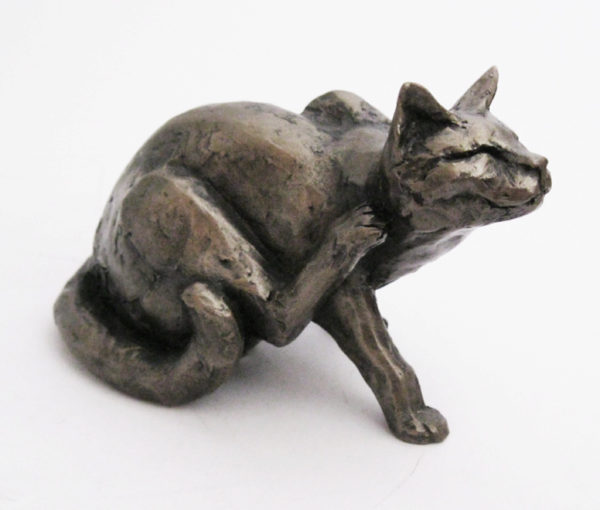 Photo of Whiskey the Cat Sculpture