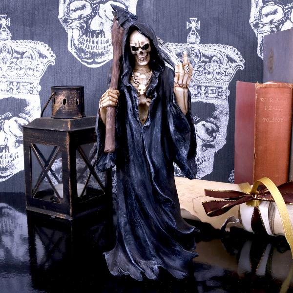 Photo #3 of product U4464N9 - Death Wish Ill-Wishing Gothic Reaper Figure 22cm