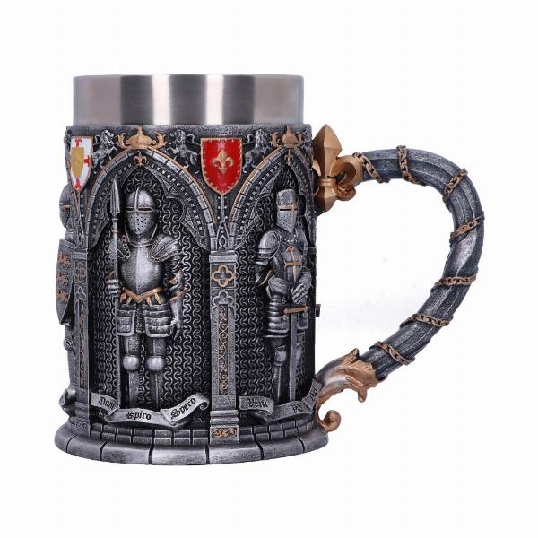 Photo #1 of product B5167R0 - The Vow English Armoured Knight Latin Oath Tankard