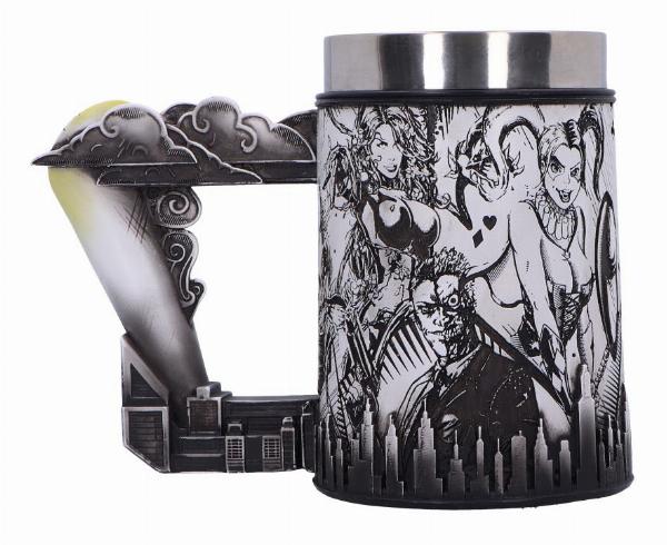 Photo #3 of product B6648C24 - Batman Super Villains Comic Strip Collectible Tankard