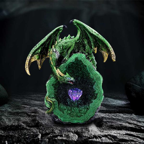 Photo #5 of product U7090B25 - Emerald Overseer 18cm