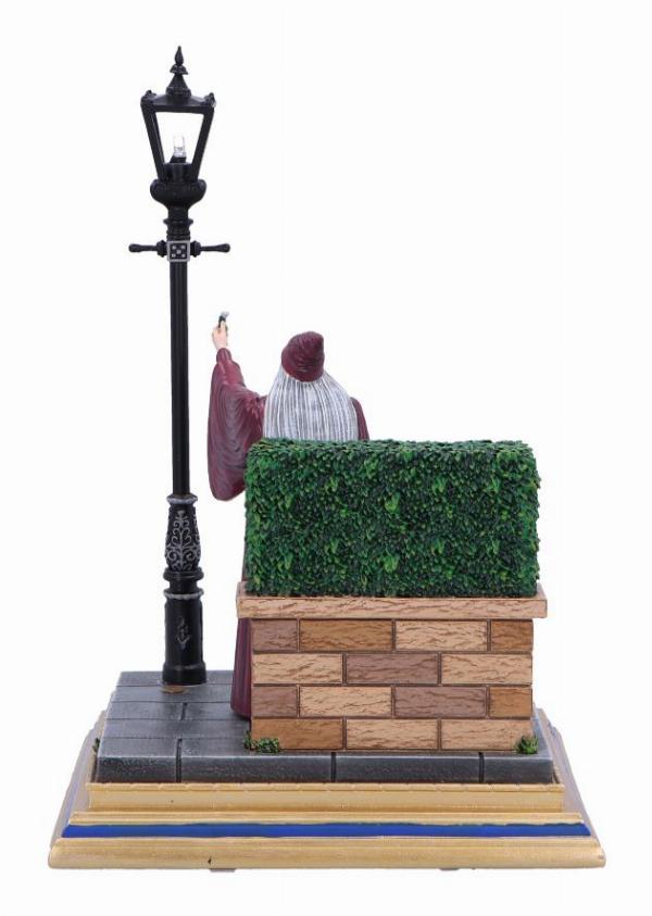 Photo #3 of product B6667B24 - Harry Potter Privet Drive Light Up Figurine